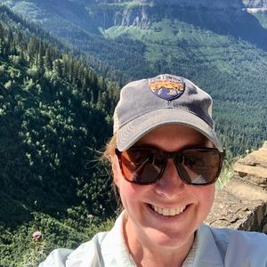 Meet your Posher, Christi